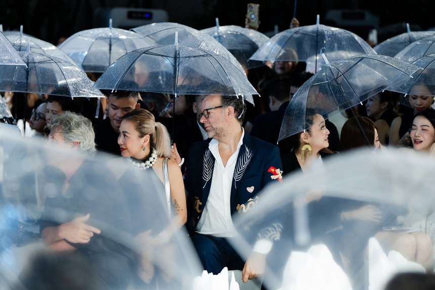 Dàn sao Việt đình đám tỏa sáng tại Ice Melt Fashion Show - Ảnh 9.