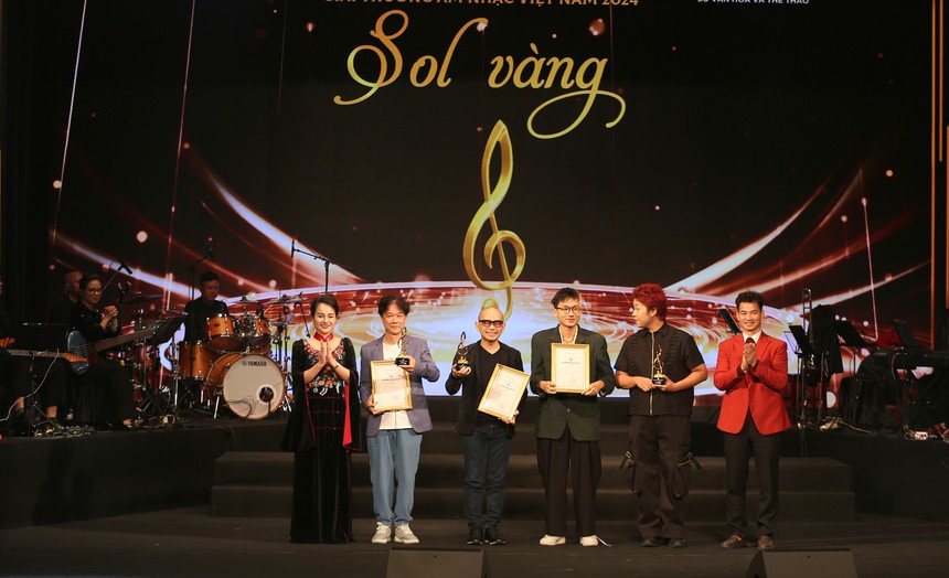 Trao Giải thưởng Âm nhạc Việt Nam năm 2024 - Ảnh 2. Trao Giải thưởng Âm nhạc Việt Nam năm 2024 - Ảnh 2.