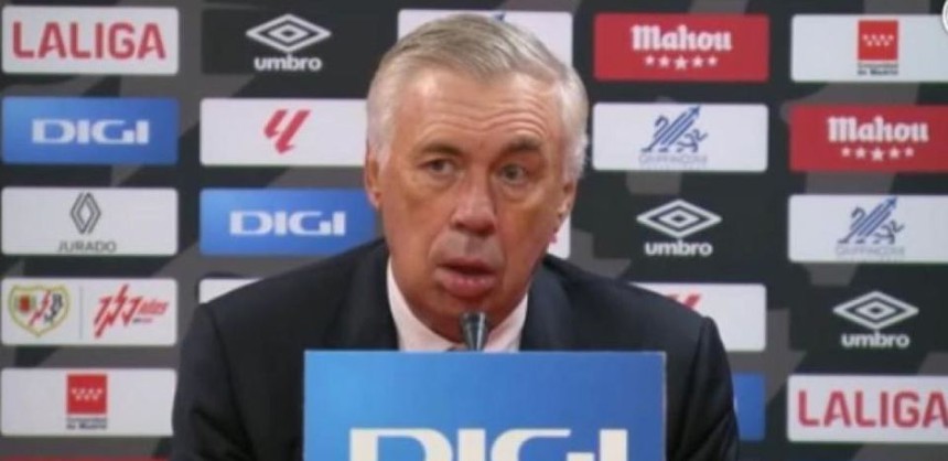 Carlo Ancelotti bị nghi sưng môi vì phẫu thuật thẩm mỹ, báo Tây Ban Nha làm rõ sự thật phía sau - Ảnh 1. Carlo Ancelotti bị nghi sưng môi vì phẫu thuật thẩm mỹ, báo Tây Ban Nha làm rõ sự thật phía sau - Ảnh 1.