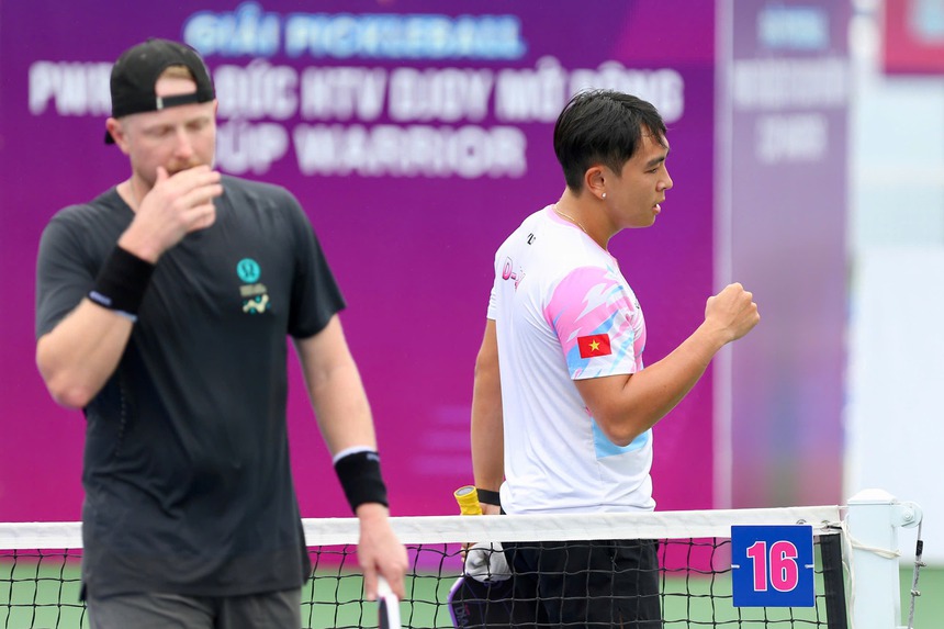 Đánh bại Lý Hoàng Nam và Trịnh Linh Giang, Phúc Huỳnh vô địch Giải pickleball TP Thủ Đức - Ảnh 1. Đánh bại Lý Hoàng Nam và Trịnh Linh Giang, Phúc Huỳnh vô địch Giải pickleball TP Thủ Đức - Ảnh 1.
