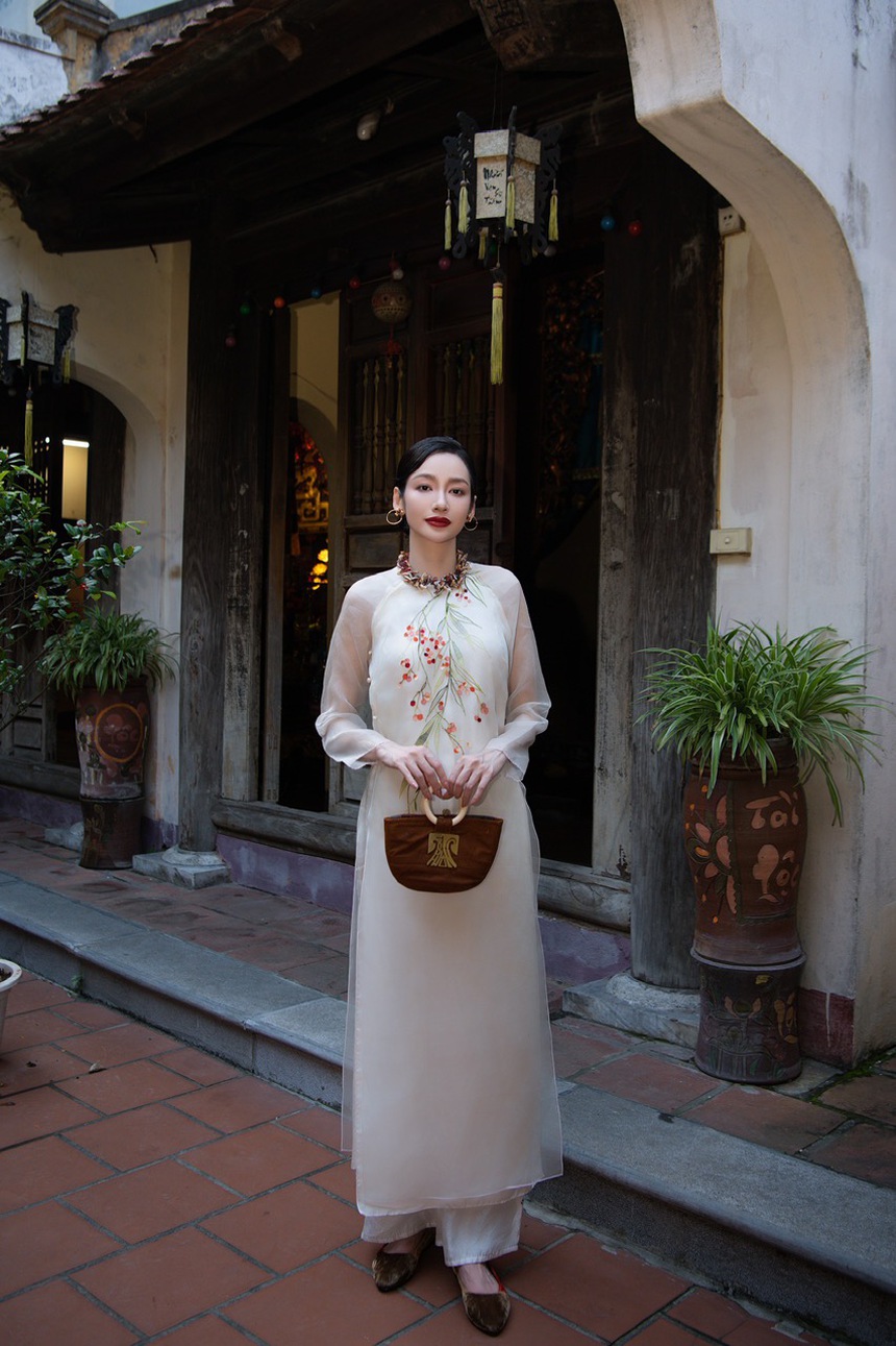 NTK Xuân Thu: "Đường thêu của mẹ" là sự trao truyền nghệ thuật - Ảnh 5.