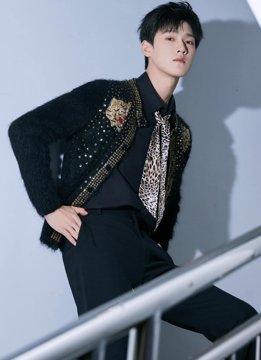 Lý Quân Nhuệ: Thăng hạng "nam thần" nhờ phim cổ trang "Cửu Trọng Tử" - Ảnh 4.