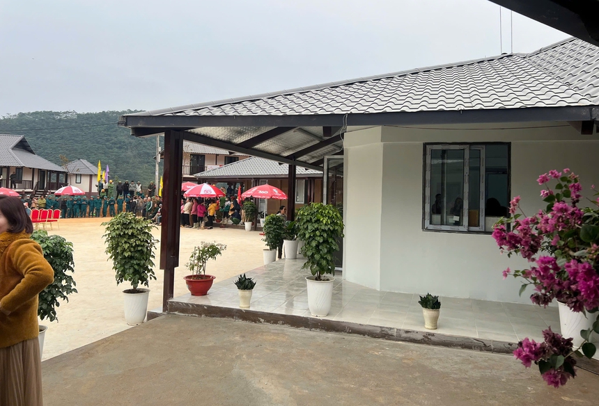 Trường học ở Làng Nủ do công ty Sơn Tùng M-TP ủng hộ đi vào hoạt động - Ảnh 4. Trường học ở Làng Nủ do công ty Sơn Tùng M-TP ủng hộ đi vào hoạt động - Ảnh 4.