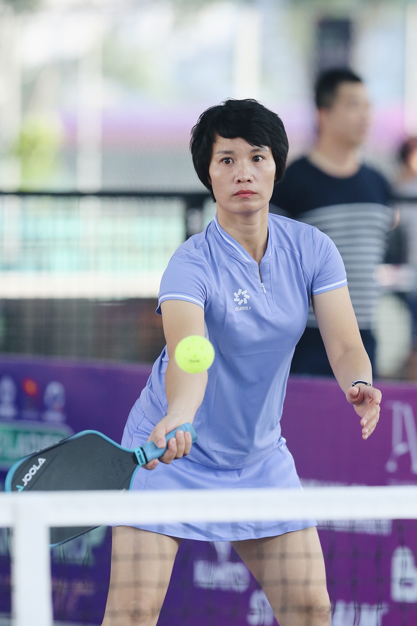Ngắm dàn 'chị đẹp' của thể thao Việt Nam tại giải pickleball dành riêng cho phái nữ - Ảnh 4. Ngắm dàn 'chị đẹp' của thể thao Việt Nam tại giải pickleball dành riêng cho phái nữ - Ảnh 4.