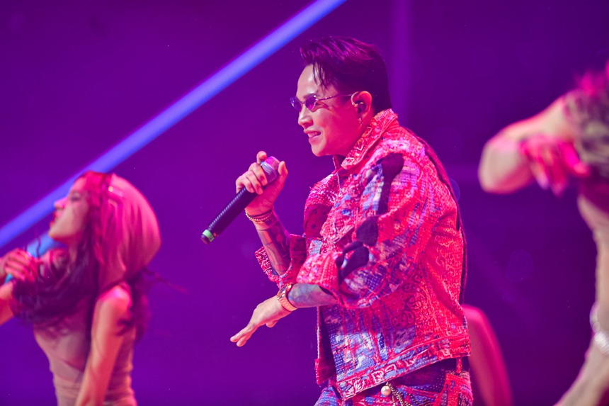 Dàn nam thần đình đám của showbiz Việt cùng đổ bộ trên sân khấu "Dốc mộng mơ - Mars in Hanoi" - Ảnh 6.