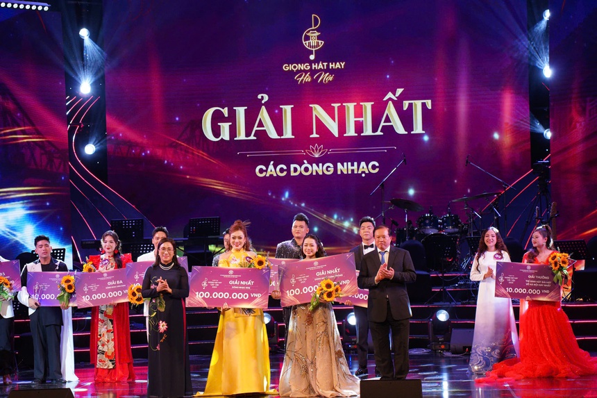 Nhìn lại cuộc thi Giọng hát hay Hà Nội 2024: Khi tài năng gặp cơ hội - Ảnh 2. Nhìn lại cuộc thi Giọng hát hay Hà Nội 2024: Khi tài năng gặp cơ hội - Ảnh 2.