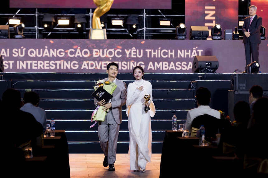 Gia đình Pam Yêu Ơi được vinh danh tại Lễ trao giải Quảng cáo Sáng tạo Việt Nam - Ảnh 3. Gia đình Pam Yêu Ơi được vinh danh tại Lễ trao giải Quảng cáo Sáng tạo Việt Nam - Ảnh 3.