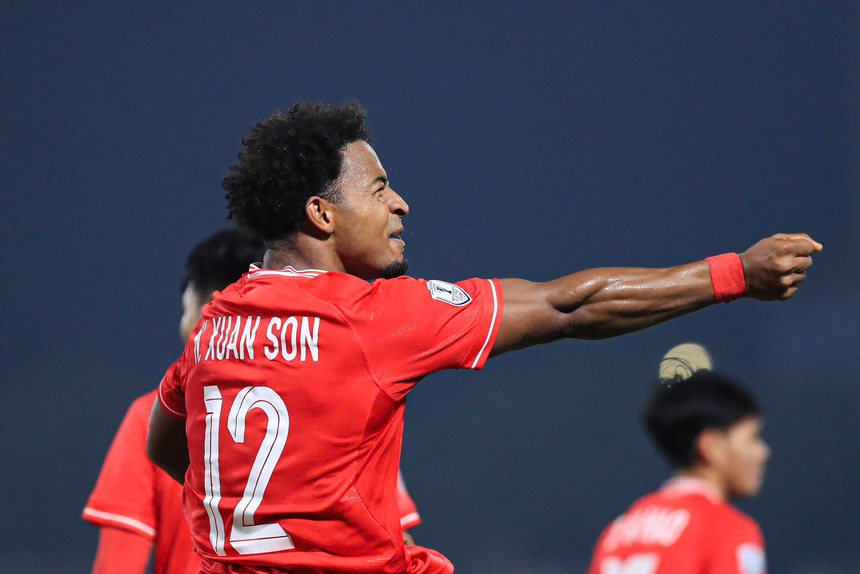 Báo Singapore hiến kế để đội nhà 'chặn đứng' Xuân Son, nhưng liệu có thành công? - Ảnh 1. Báo Singapore hiến kế để đội nhà 'chặn đứng' Xuân Son, nhưng liệu có thành công? - Ảnh 1.