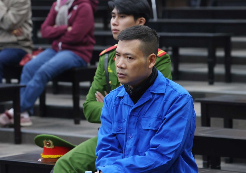 Vụ “Chuyến bay giải cứu” giai đoạn 2: Cựu Phó Giám đốc Sở nhận hối lộ 4,4 tỷ đồng từ 3 chuyến bay - Ảnh 2. Vụ “Chuyến bay giải cứu” giai đoạn 2: Cựu Phó Giám đốc Sở nhận hối lộ 4,4 tỷ đồng từ 3 chuyến bay - Ảnh 2.