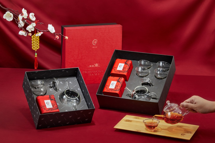 Tại sao Trà cao cấp trở thành xu hướng Quà Tết 2025: Truyền thống gặp hiện đại - Ảnh 2. Tại sao Trà cao cấp trở thành xu hướng Quà Tết 2025: Truyền thống gặp hiện đại - Ảnh 2.