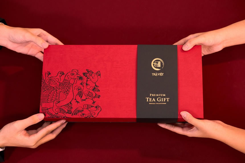 Tại sao Trà cao cấp trở thành xu hướng Quà Tết 2025: Truyền thống gặp hiện đại - Ảnh 3. Tại sao Trà cao cấp trở thành xu hướng Quà Tết 2025: Truyền thống gặp hiện đại - Ảnh 3.