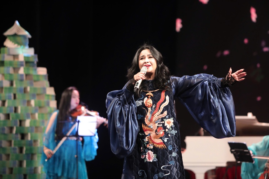 Nhà văn Di Li ra mắt sách kỹ năng sống trong dự án "Việt Nam Đẹp Xanh" - Ảnh 6.