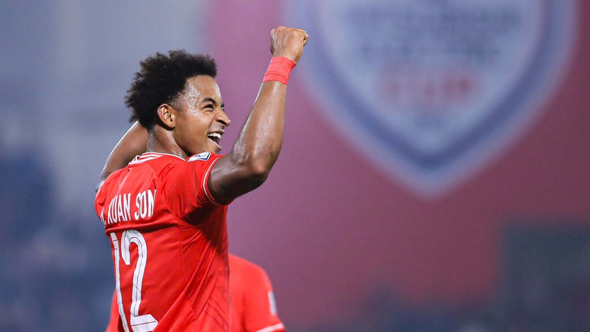 Cuộc đua Vua phá lưới AFF Cup 2024: Ai còn có thể cạnh tranh với Nguyễn Xuân Son? - Ảnh 1. Cuộc đua Vua phá lưới AFF Cup 2024: Ai còn có thể cạnh tranh với Nguyễn Xuân Son? - Ảnh 1.