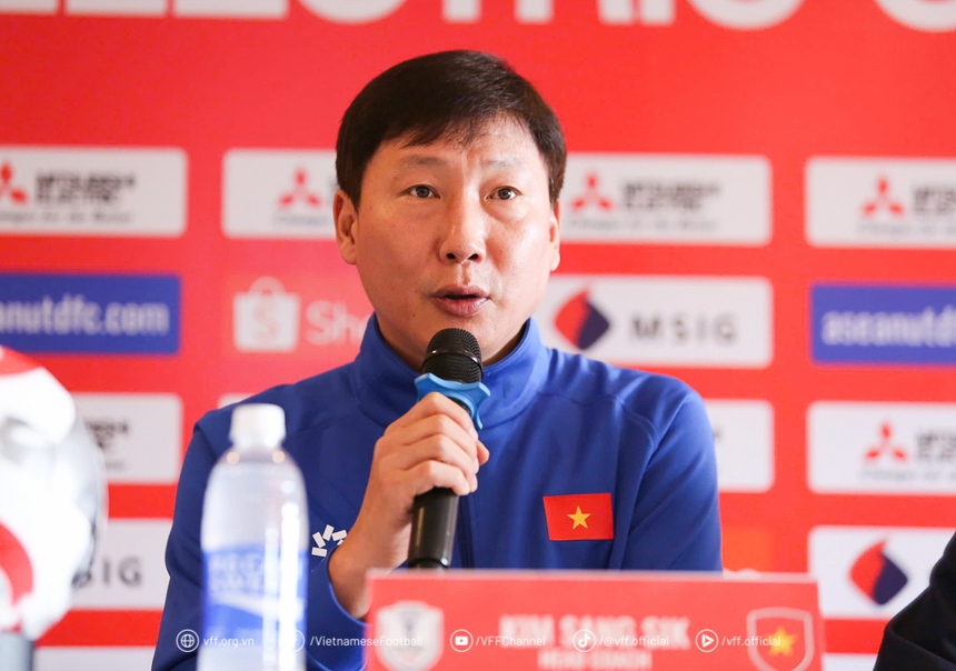 TRỰC TIẾP bóng đá Việt Nam vs Singapore 20h hôm nay, BK lượt về AFF Cup 2024 - Ảnh 3. TRỰC TIẾP bóng đá Việt Nam vs Singapore 20h hôm nay, BK lượt về AFF Cup 2024 - Ảnh 3.