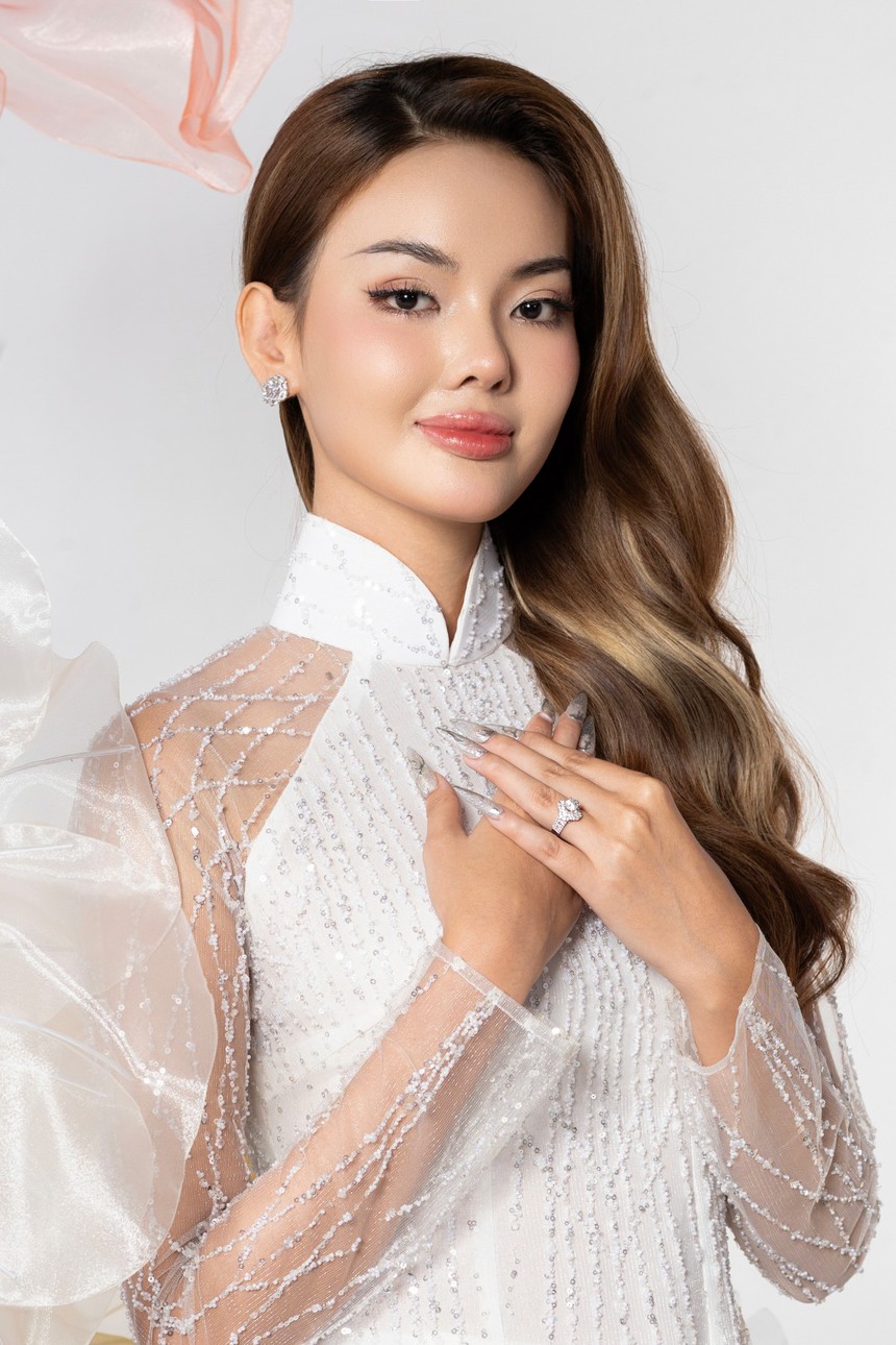 Những profile ấn tượng của Hoa hậu Văn hóa Hữu nghị Quốc tế 2025 - Ảnh 1. Những profile ấn tượng của Hoa hậu Văn hóa Hữu nghị Quốc tế 2025 - Ảnh 1.