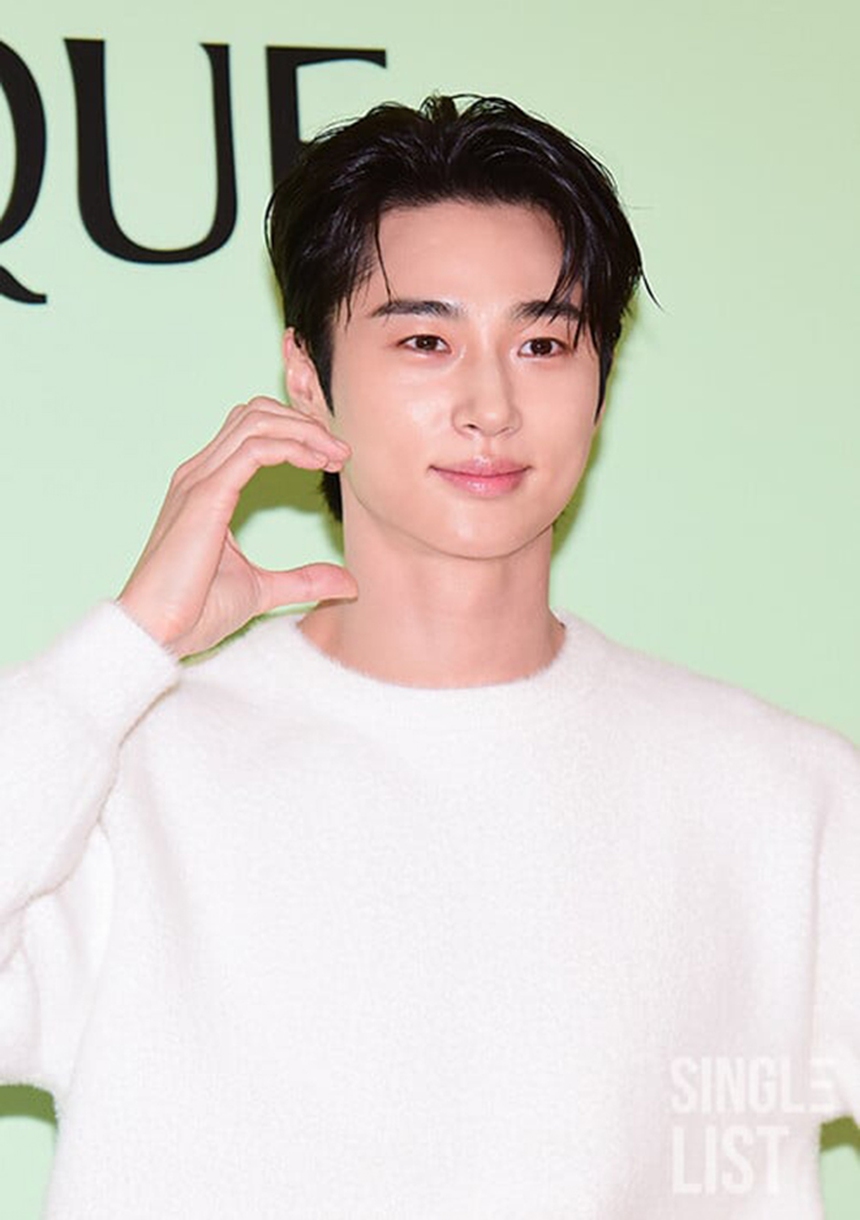 "Single List" công bố Top 5 ngôi sao K-Visual hàng đầu năm 2024 - Ảnh 1.