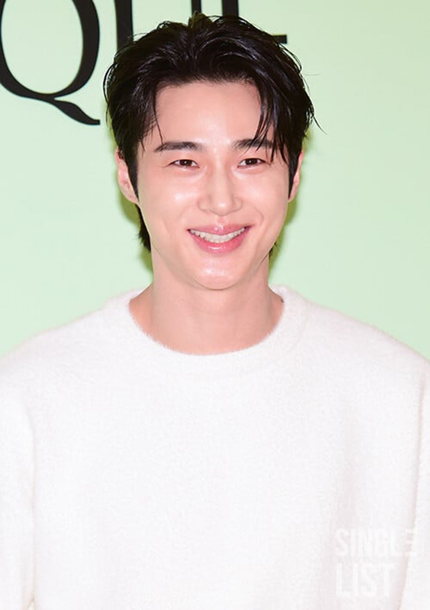 "Single List" công bố Top 5 ngôi sao K-Visual hàng đầu năm 2024 - Ảnh 2.