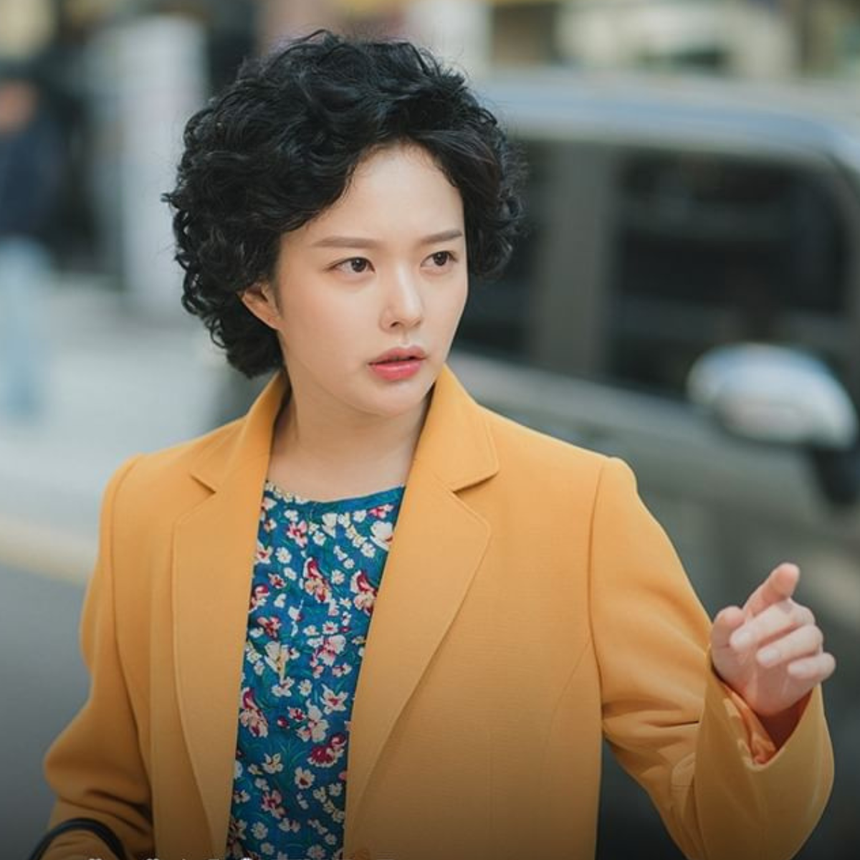 Siêu phẩm nghìn tỉ "Ngoại già tuổi đôi mươi" bản truyền hình: "Bà mẹ quốc dân" Kim Hae Sook trở lại - Ảnh 4.