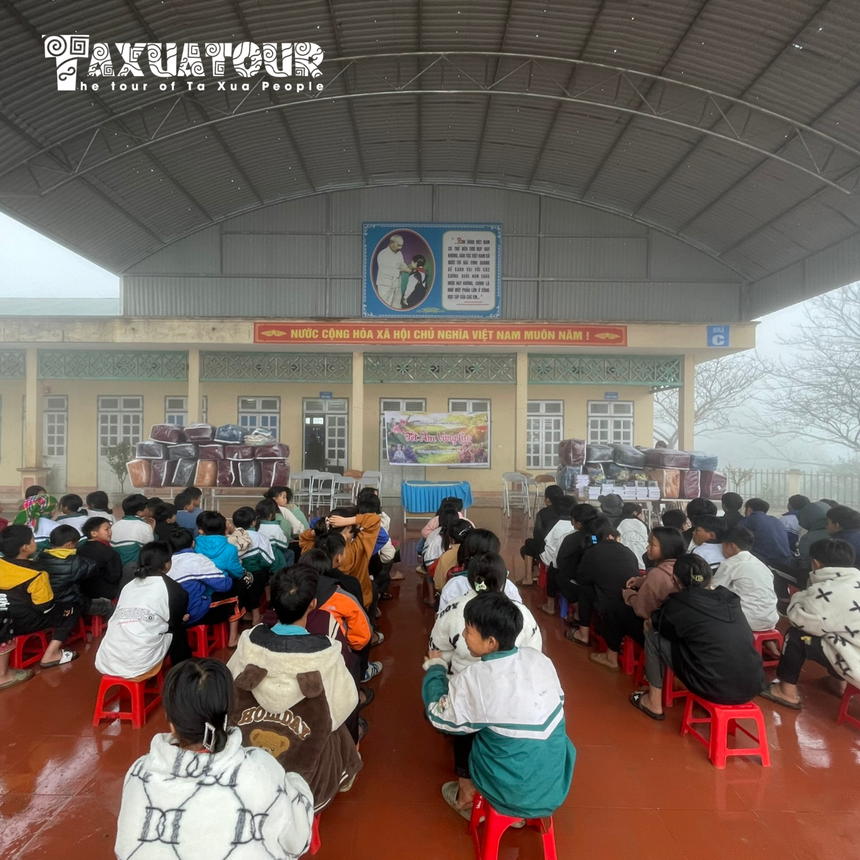 Check in Tà Xùa - điểm "săn mây" tuyệt đẹp với chi phí cực hợp lý - Ảnh 3.