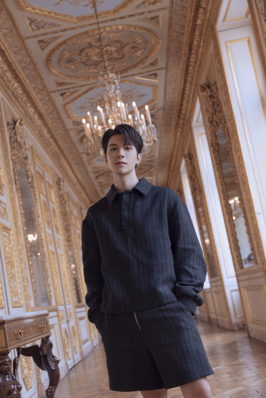 Anh Tú Atus tung poster "Nỗi đau đính kèm", trở lại đường đua âm nhạc - Ảnh 3.