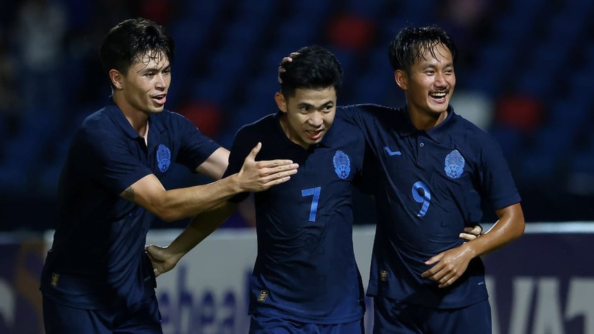 VTV5 VTV6 trực tiếp bóng đá ĐT Campuchia vs Malaysia (17h45, 8/12), vòng bảng AFF Cup 2024 - Ảnh 2. VTV5 VTV6 trực tiếp bóng đá ĐT Campuchia vs Malaysia (17h45, 8/12), vòng bảng AFF Cup 2024 - Ảnh 2.