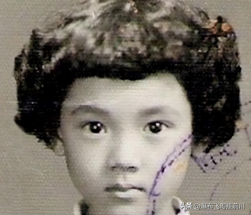 (Bài đăng Chủ nhật) Diệp Lệ Nghi: Đổi đời nhờ ca khúc "Bến Thượng Hải" nhưng đằng hào quang là câu chuyện đầy nỗi buồn  - Ảnh 2.