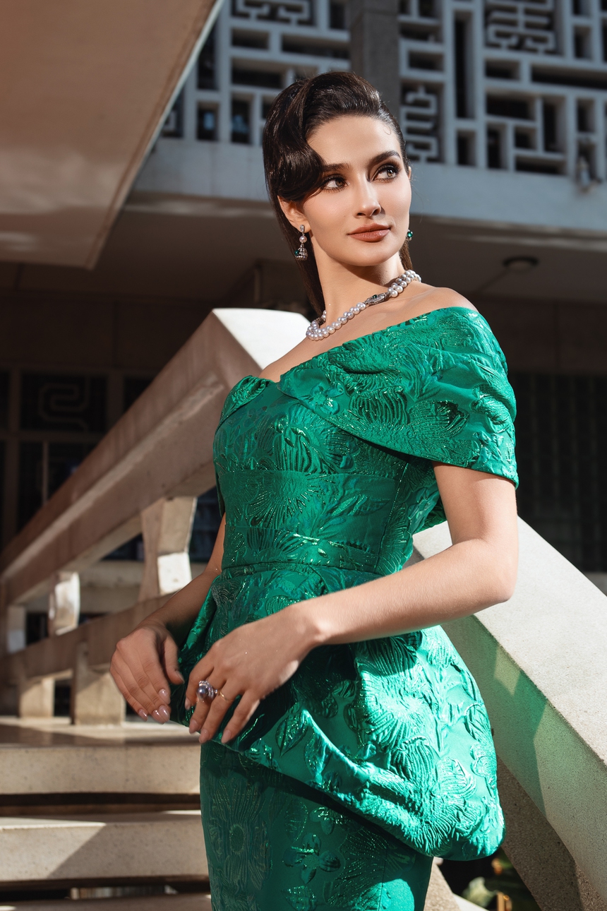 Dàn sao “nhuộm xanh” thảm đỏ show VUNGOC&SON - Ảnh 16.