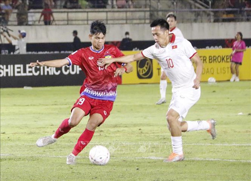 ĐT Việt Nam thắng trận đậm nhất ở AFF Cup với 9 bàn thắng nhưng vẫn gặp Thái Lan ở bán kết - Ảnh 1. ĐT Việt Nam thắng trận đậm nhất ở AFF Cup với 9 bàn thắng nhưng vẫn gặp Thái Lan ở bán kết - Ảnh 1.