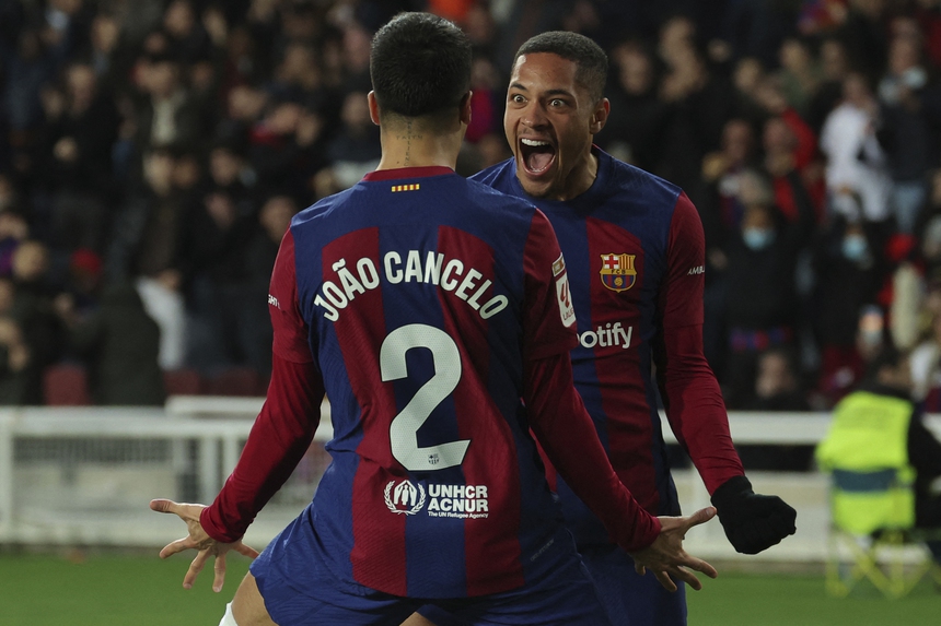 Ngày Vitor Roque giải cứu Barca - Ảnh 1. Ngày Vitor Roque giải cứu Barca - Ảnh 1.