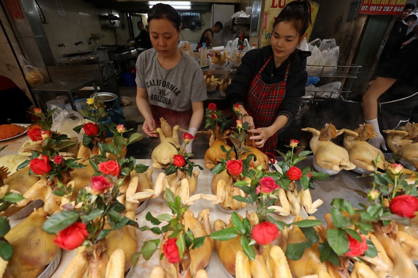 'Ông Công, ông Táo về Trời' - Tết đã gõ cửa từng nhà - Ảnh 5. 'Ông Công, ông Táo về Trời' - Tết đã gõ cửa từng nhà - Ảnh 5.