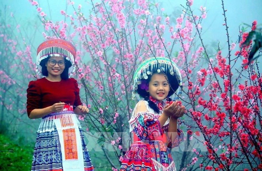 Dự báo thời tiết mùng 2 Tết Nguyên đán Giáp Thìn: Thời tiết thuận lợi để vui Xuân - Ảnh 1.