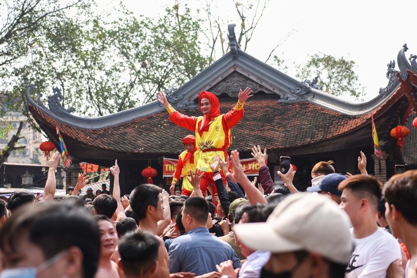 Tưng bừng Lễ hội rước pháo Đồng Kỵ - Ảnh 6.