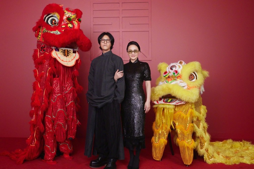 Sao Châu Á đón Tết Nguyên đán 2024: C-biz ngập tràn sắc đỏ, sao Hàn ‘xông đất’ Việt Nam - Ảnh 5.