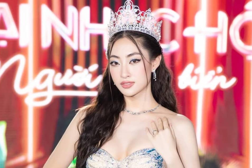 Điểm danh những nghệ sĩ 'tuổi Rồng' nổi bật của showbiz Việt: Người làm giảng viên, người là ca sĩ hàng đầu V-Pop - Ảnh 9.