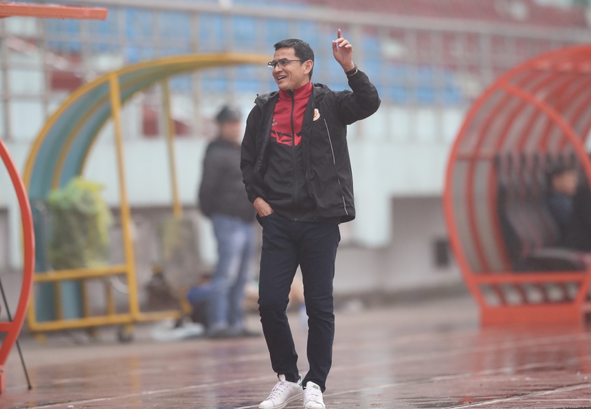 Tin nóng bóng đá Việt 19/2: Tiền đạo Việt kiều đổi kế hoạch về nước, cựu tuyển thủ Việt Nam ra viện - Ảnh 4.