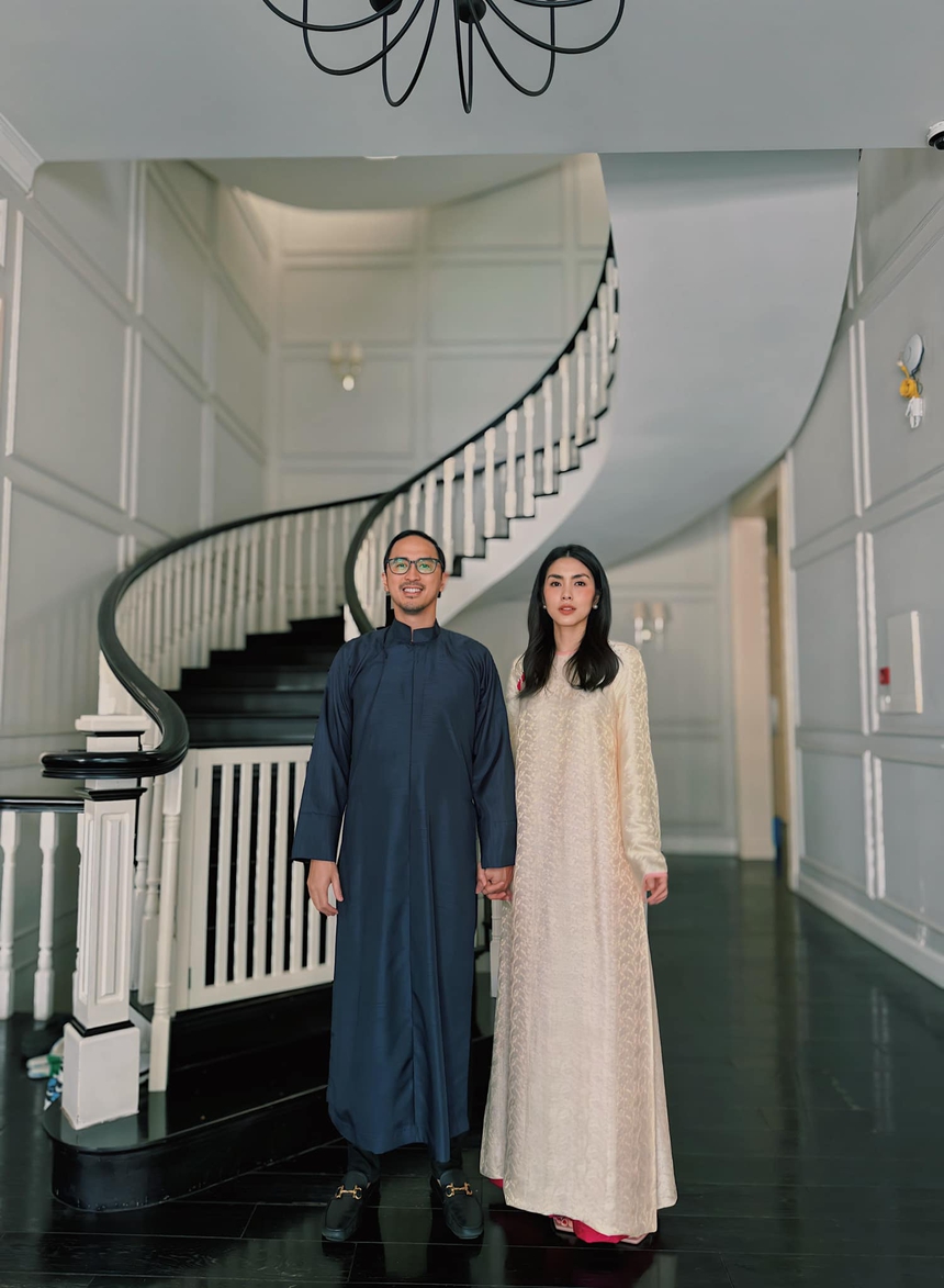 Loạt sao Việt diện áo dài rực rỡ dịp Tết Nguyên đán Giáp Thìn - Ảnh 12.