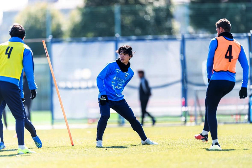 HLV Troussier sẽ kết hợp Công Phượng với ai? - Ảnh 3. HLV Troussier sẽ kết hợp Công Phượng với ai? - Ảnh 3.