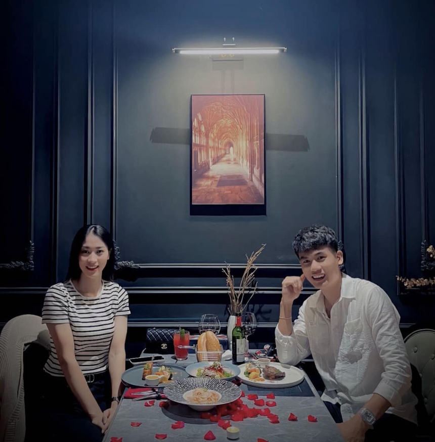 Tin nóng thể thao sáng 15/2: Upamecano khiến Bayern tiếp tục bất ổn, Kiều Trinh 'khoe' ảnh Valentine - Ảnh 3. Tin nóng thể thao sáng 15/2: Upamecano khiến Bayern tiếp tục bất ổn, Kiều Trinh 'khoe' ảnh Valentine - Ảnh 3.