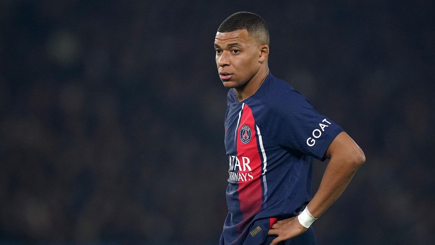 Tin nóng thể thao sáng 16/2: Mbappe tuyên bố rời PSG, Việt Nam chịu thiệt khi tụt hạng FIFA - Ảnh 3. Tin nóng thể thao sáng 16/2: Mbappe tuyên bố rời PSG, Việt Nam chịu thiệt khi tụt hạng FIFA - Ảnh 3.