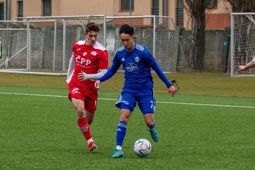 Andrej An Khánh được triệu tập lên đội U18 CH Séc sau khi bị HLV Troussier từ chối - Ảnh 2.