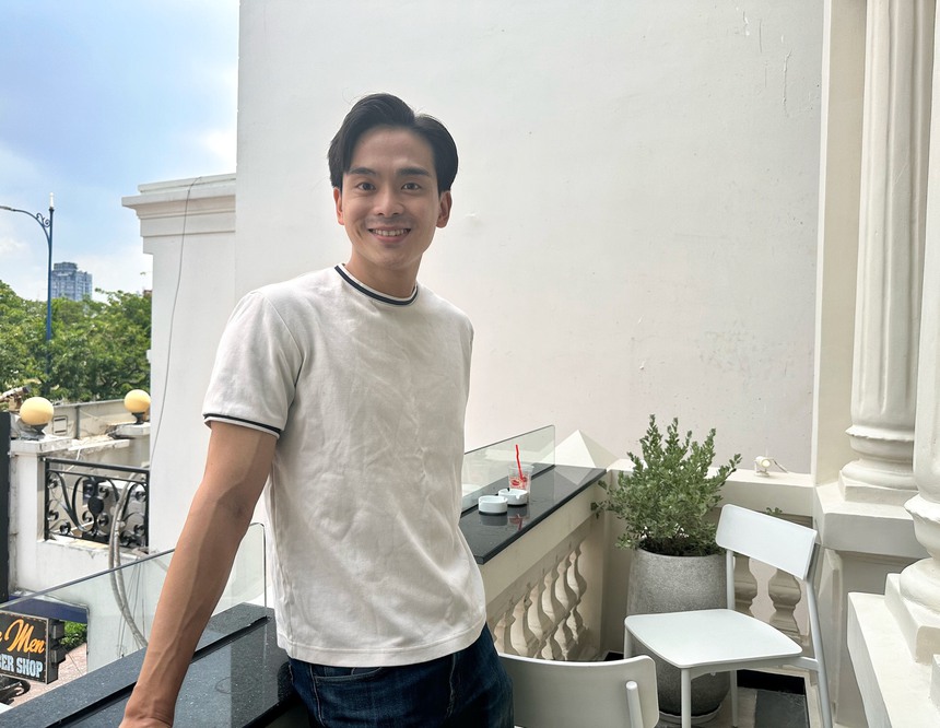 2 sao nữ cùng tên Hương Giang: người úp mở có tình mới đúng Valentine, người công khai khoảnh khắc yêu - Ảnh 5. 2 sao nữ cùng tên Hương Giang: người úp mở có tình mới đúng Valentine, người công khai khoảnh khắc yêu - Ảnh 5.