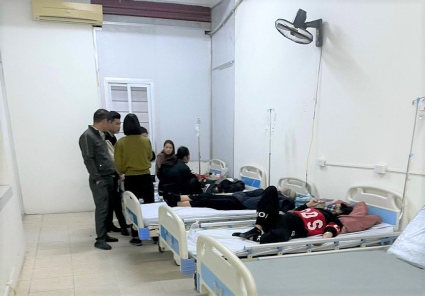 Thanh Hóa: Khẩn trương kiểm tra thông tin vi phạm trong tổ chức bữa ăn cho học sinh - Ảnh 1. Thanh Hóa: Khẩn trương kiểm tra thông tin vi phạm trong tổ chức bữa ăn cho học sinh - Ảnh 1.