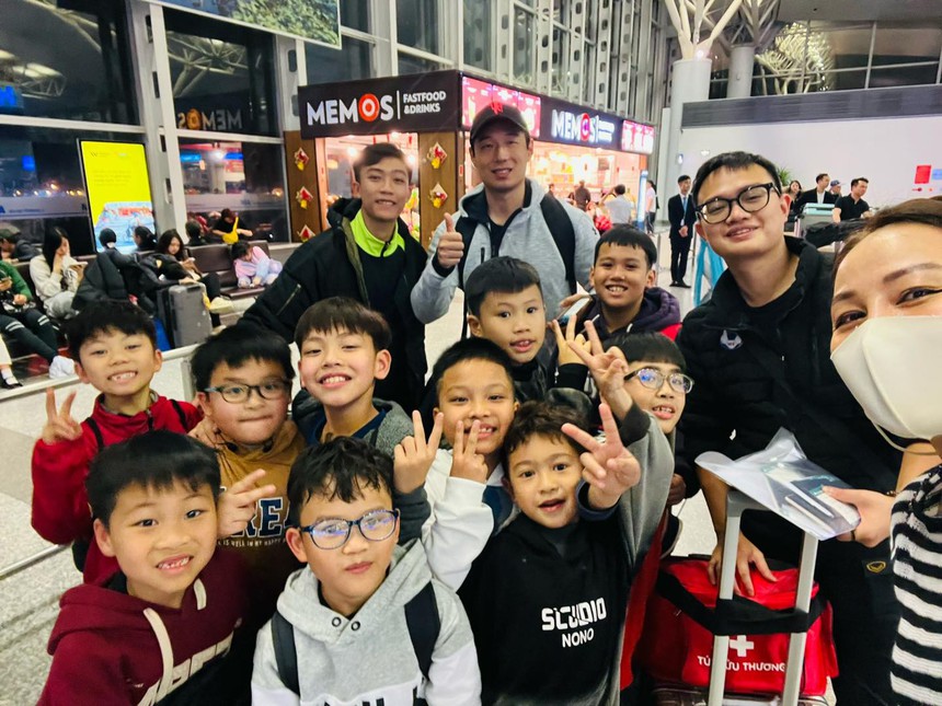 Tin nóng bóng đá Việt 16/2: Học trò HLV Park Hang Seo sang Hàn Quốc, nhiều CLB V-League bị phạt - Ảnh 2. Tin nóng bóng đá Việt 16/2: Học trò HLV Park Hang Seo sang Hàn Quốc, nhiều CLB V-League bị phạt - Ảnh 2.