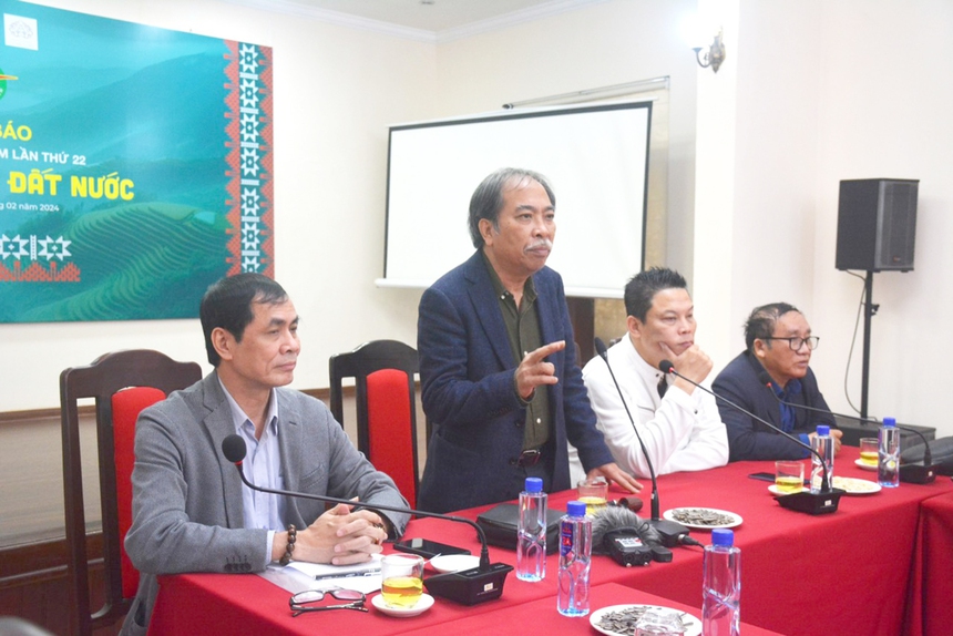 Ngày thơ Việt Nam lần thứ 22: Lắng nghe 'Bản hoà âm đất nước' - Ảnh 1.