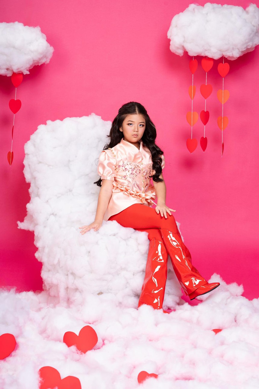 Vẻ đáng yêu của mẫu nhí 9 tuổi Minnie Cindy trong bộ ảnh mang phong cách vintage - Ảnh 7.