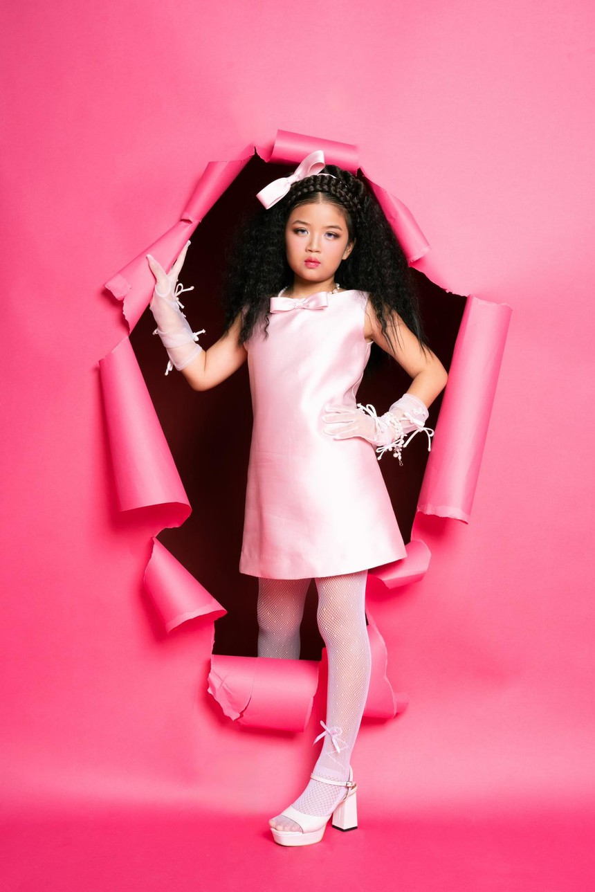 Vẻ đáng yêu của mẫu nhí 9 tuổi Minnie Cindy trong bộ ảnh mang phong cách vintage - Ảnh 8.