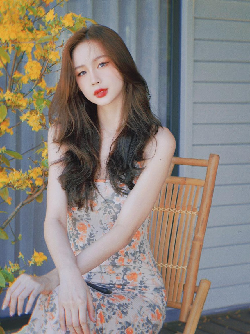 Hoa hậu Bảo Ngọc, Á hậu Bùi Khánh Linh phấn khích chơi motor nước với nhà báo Trương Anh Ngọc - Ảnh 2.