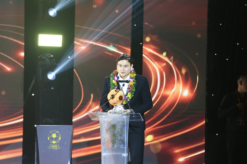 Quả bóng đồng Đặng Văn Lâm: Chàng trai bôn ba mang theo khát vọng cống hiến - Ảnh 2. Quả bóng đồng Đặng Văn Lâm: Chàng trai bôn ba mang theo khát vọng cống hiến - Ảnh 2.