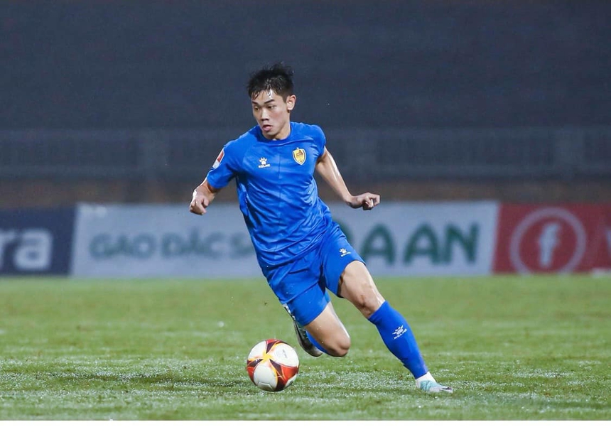 Đình Bắc bị CLB Quảng Nam kỷ luật nội bộ