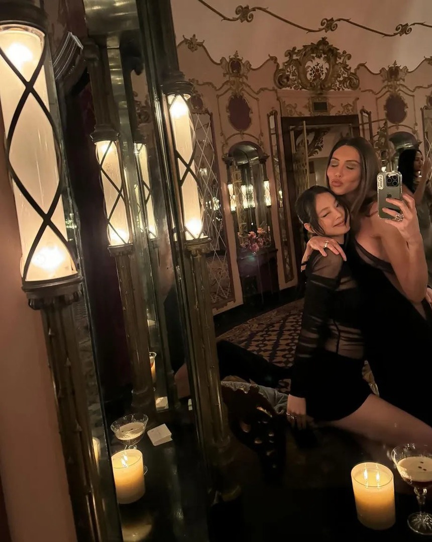 Jennie Blackpink xuất hiện tại bữa tiệc sinh nhật của The Weeknd ở Los Angeles - Ảnh 2.